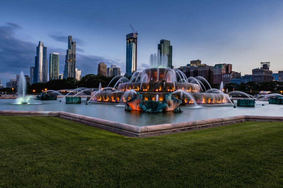 Buckingham Fountain Dusk